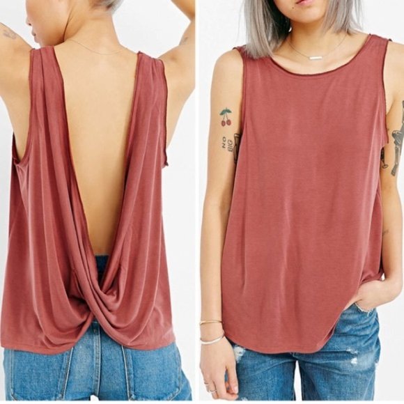 silence + noise Tops - SILENCE & NOISE XS NWT Red Rouge Open Back Tank